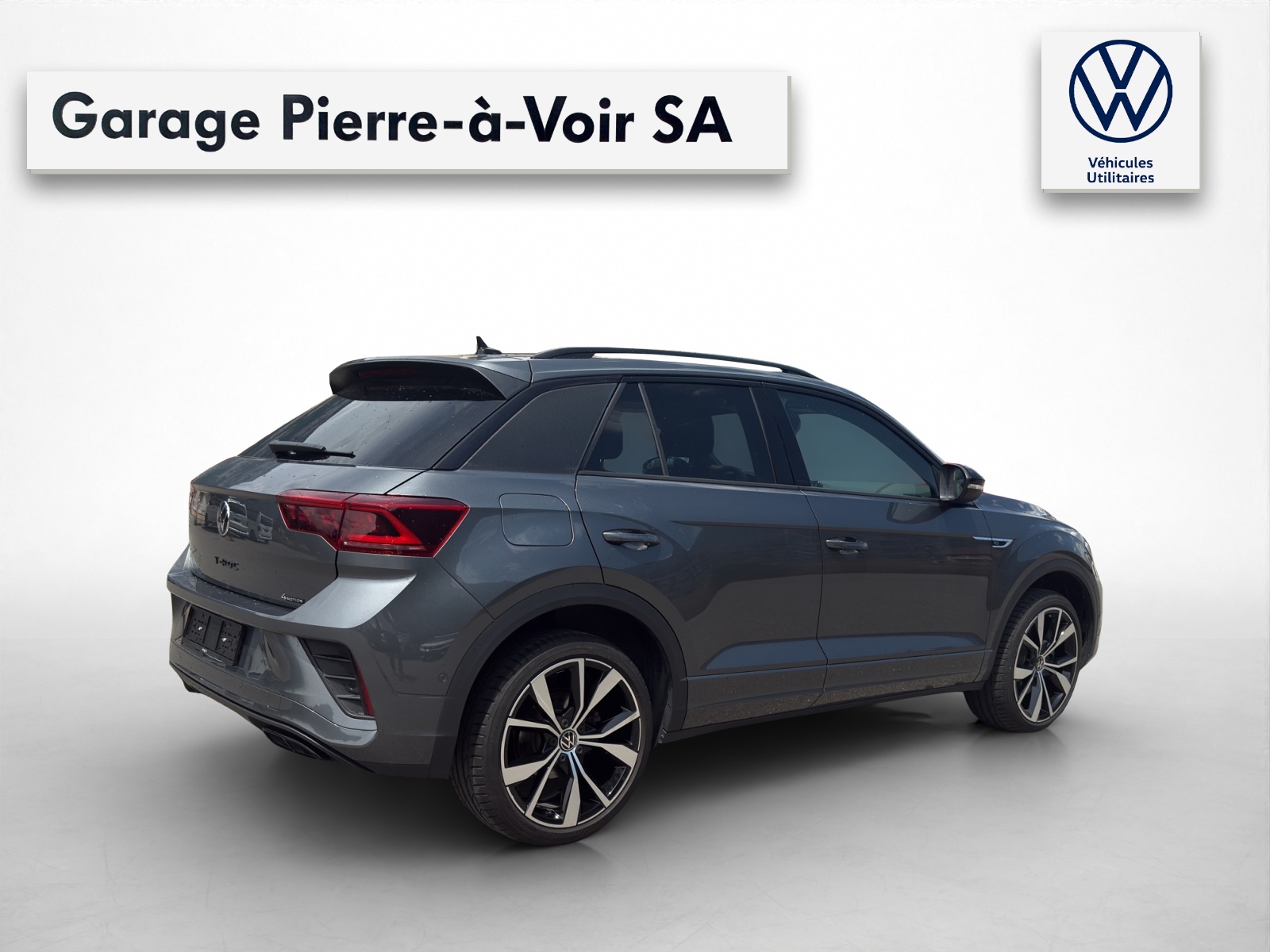 VW T-Roc 2.0 TSI R-Line DSG 4Motion-image-4