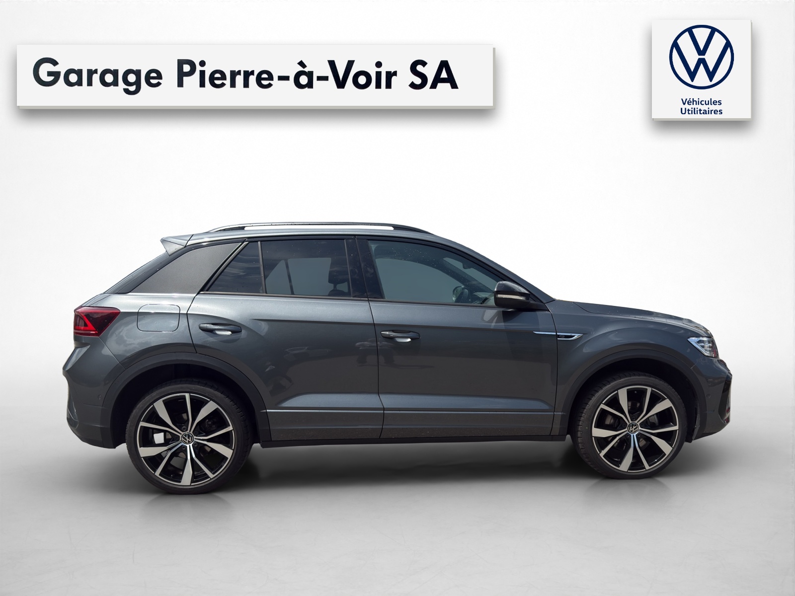 VW T-Roc 2.0 TSI R-Line DSG 4Motion-image-5