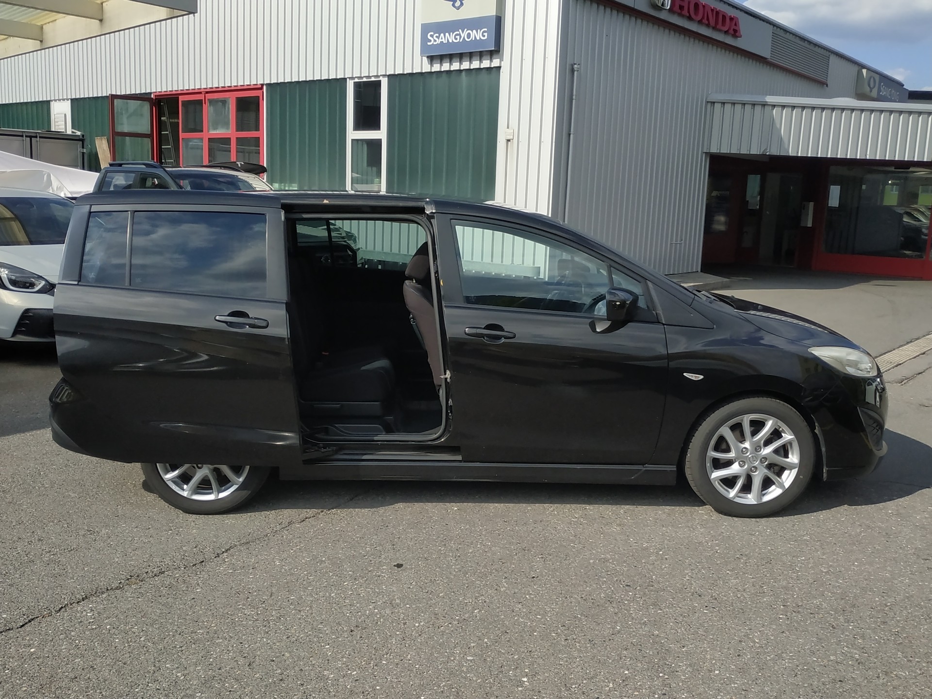 MAZDA 5 2.0 16V Sport Automat 7 Plätzer-image-7