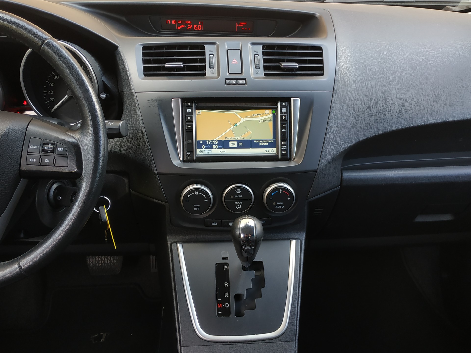 MAZDA 5 2.0 16V Sport Automat 7 Plätzer-image-14