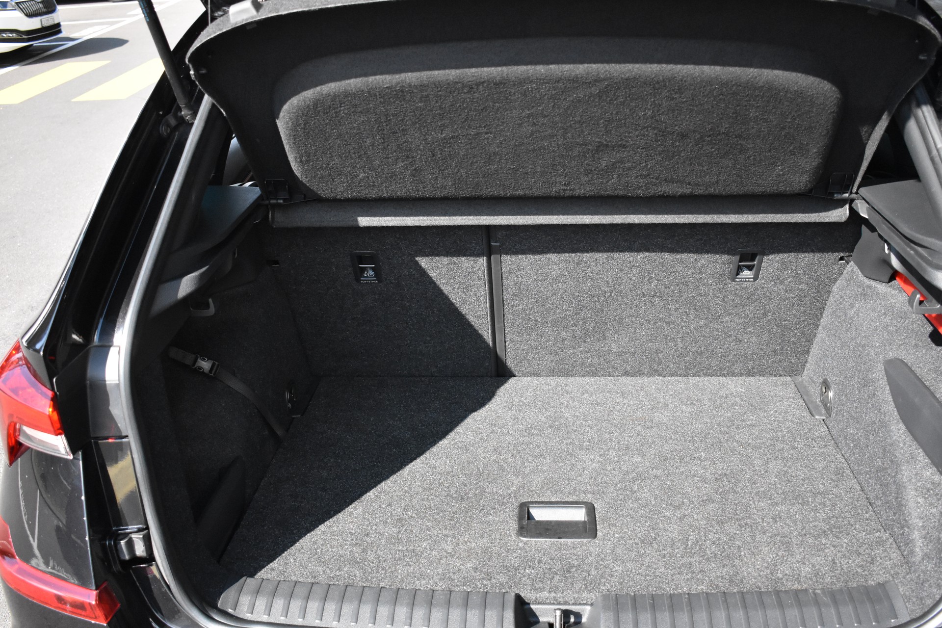SKODA Kamiq 1.0 TSI Selection DSG-image-10