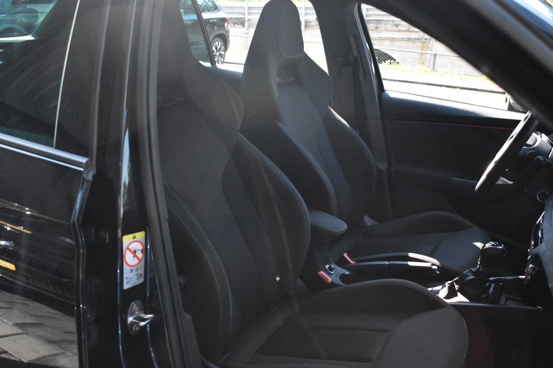 SKODA Kamiq 1.0 TSI Selection DSG-image-9