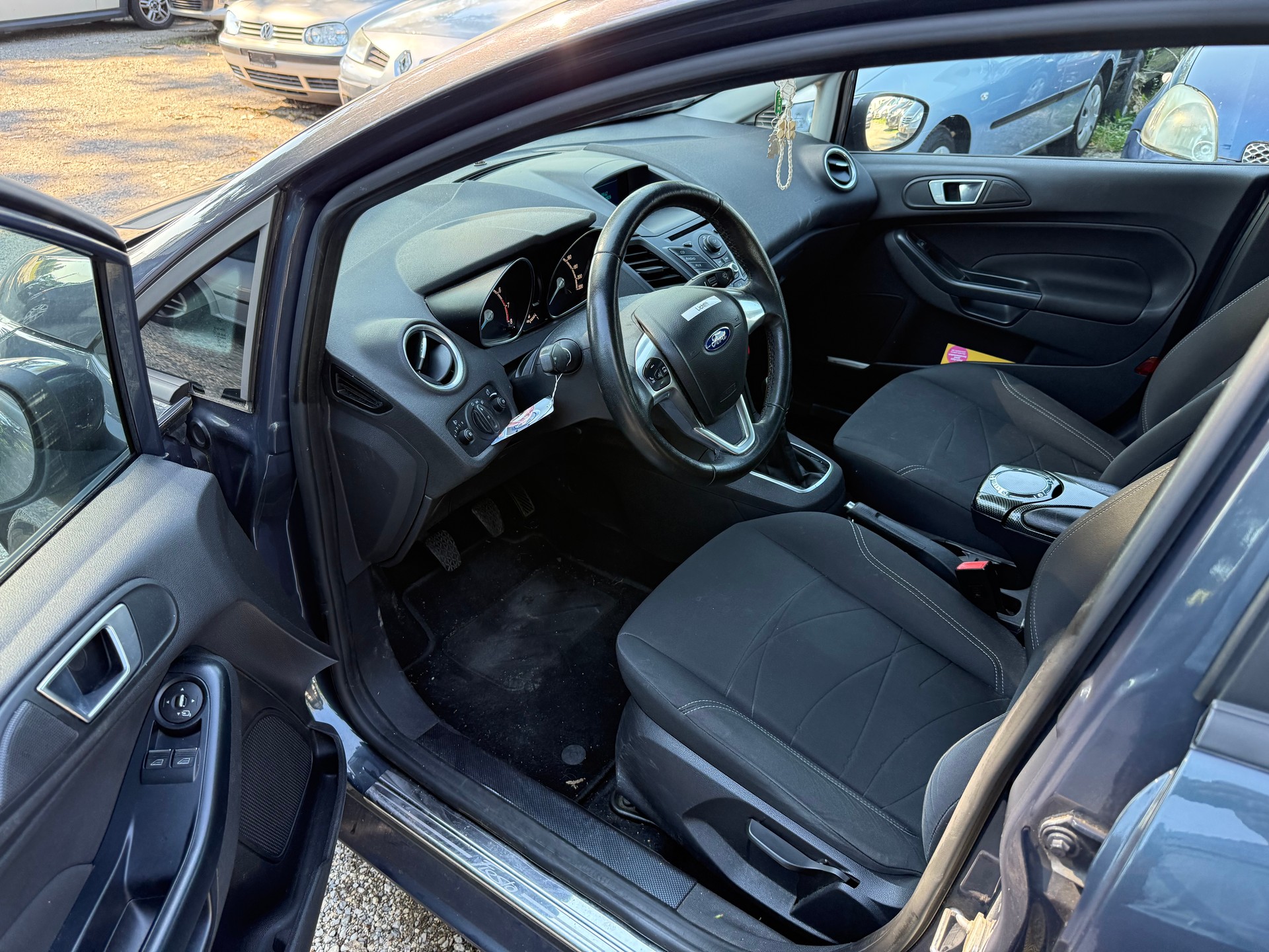 FORD Fiesta 1.0 SCTi Trend-image-9