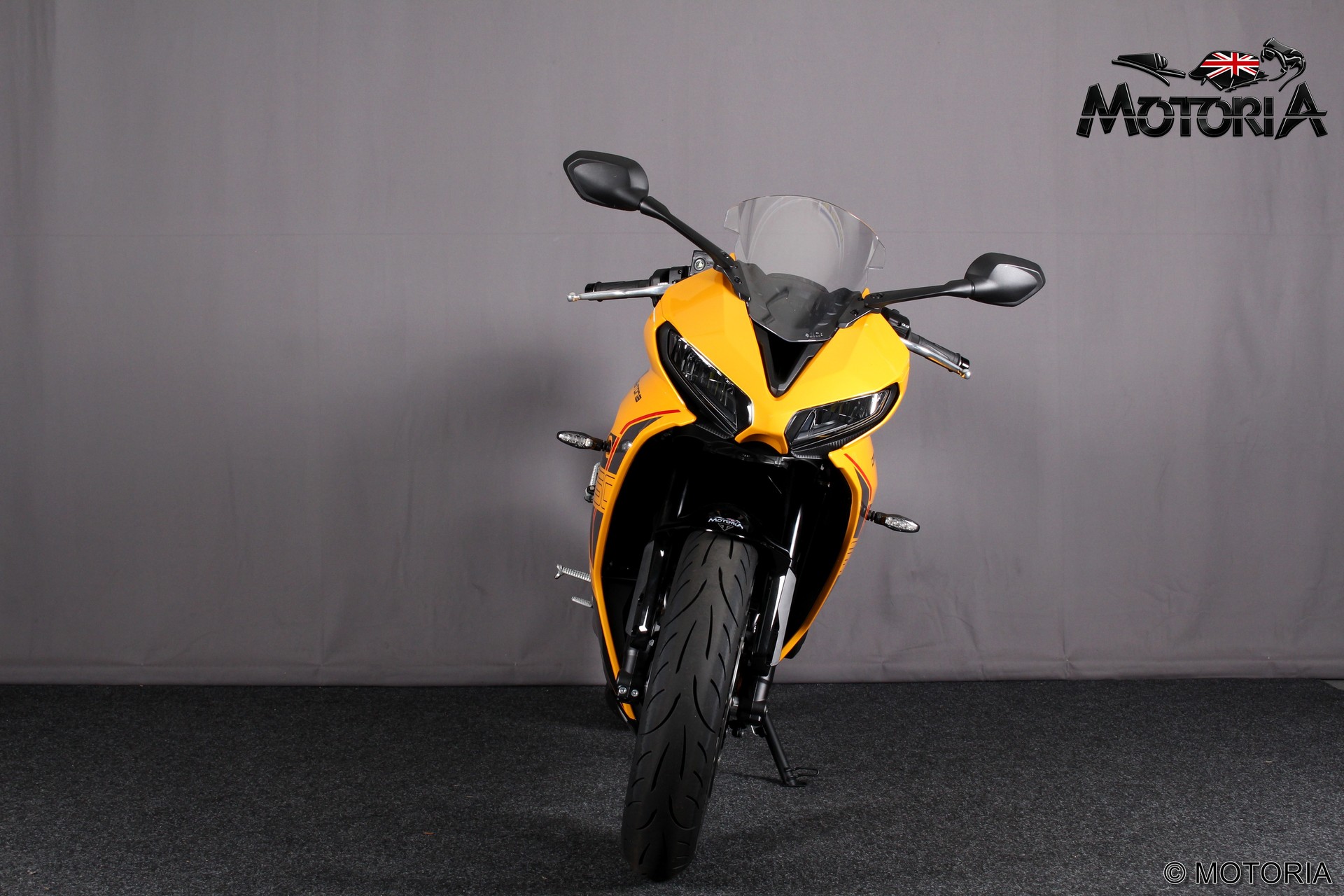 TRIUMPH Daytona 660 Sport-image-7