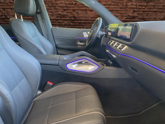 MERCEDES-BENZ GLE 300 d 4Matic-image-12