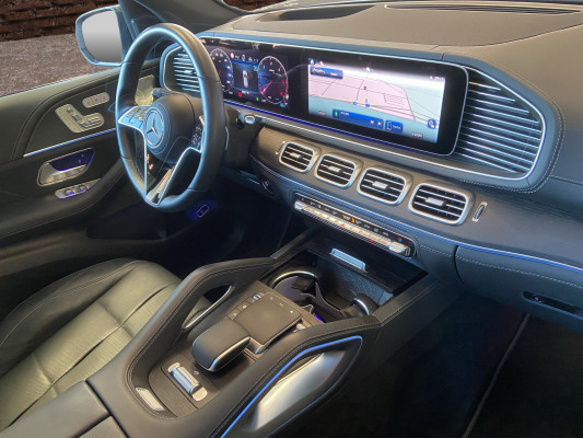 MERCEDES-BENZ GLE 300 d 4Matic-image-14