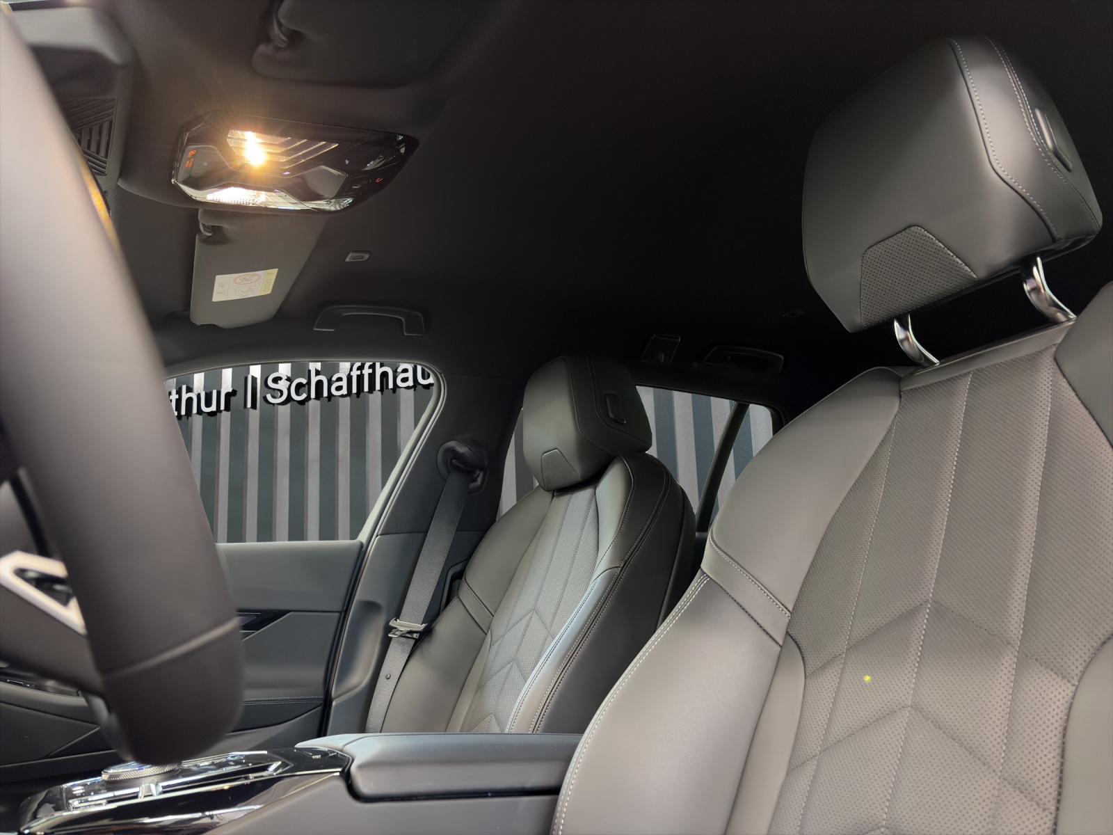 BMW 520d xDrive Touring M Sportpaket-image-18