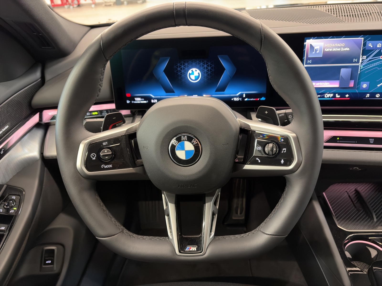 BMW 520d xDrive Touring M Sportpaket-image-10