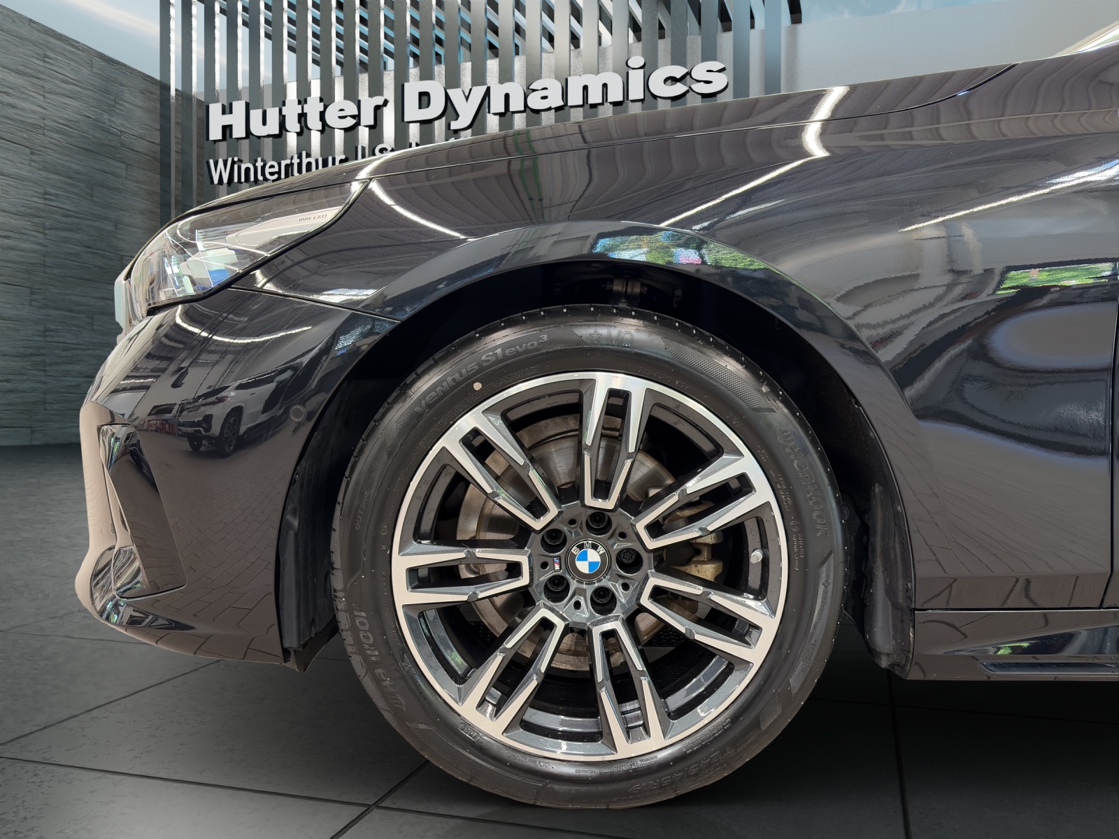BMW 520d xDrive Touring M Sportpaket-image-8
