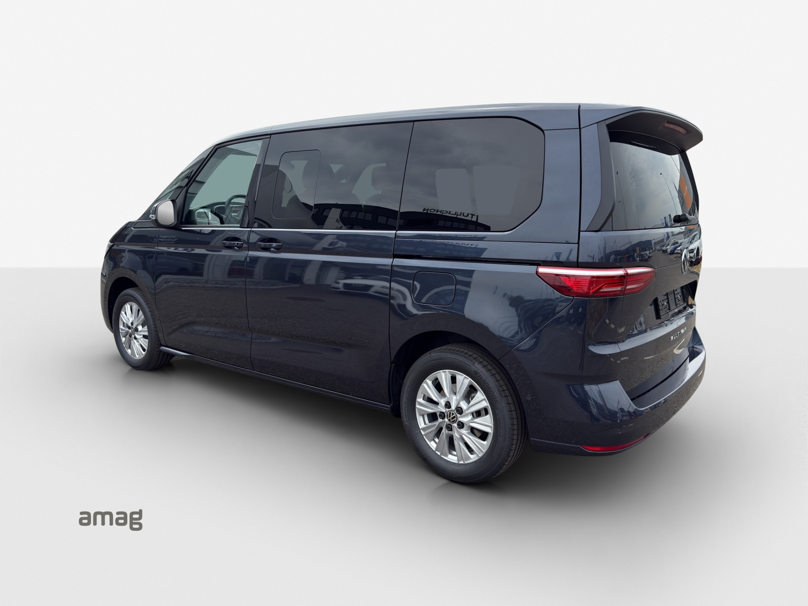 VW Multivan 2.0 TDI Liberty DSG-image-2