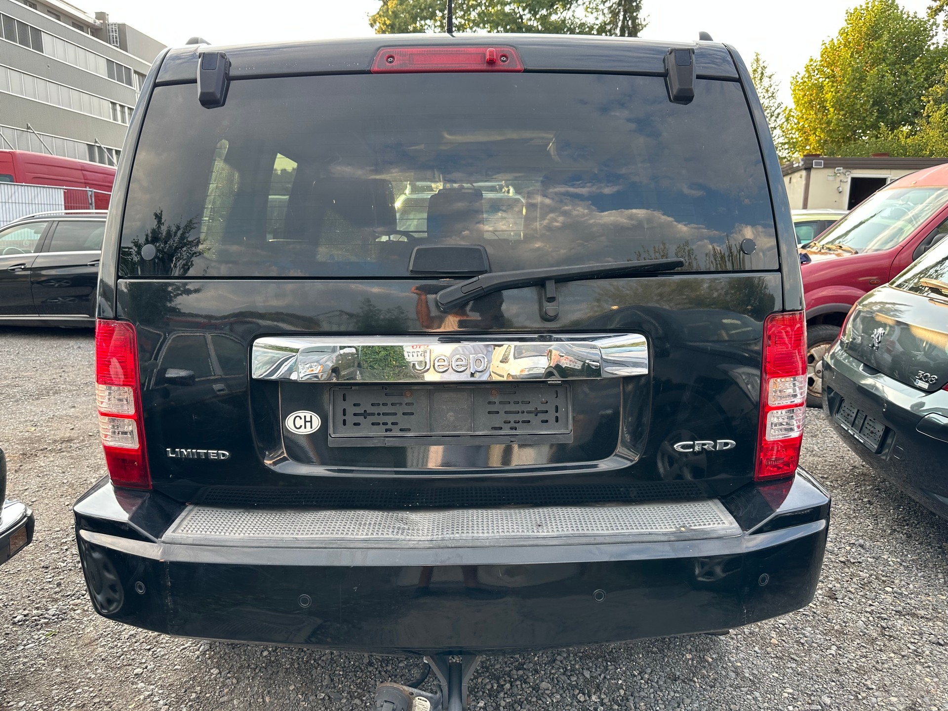 JEEP Cherokee 2.8 CRD Limited Automatic-image-4
