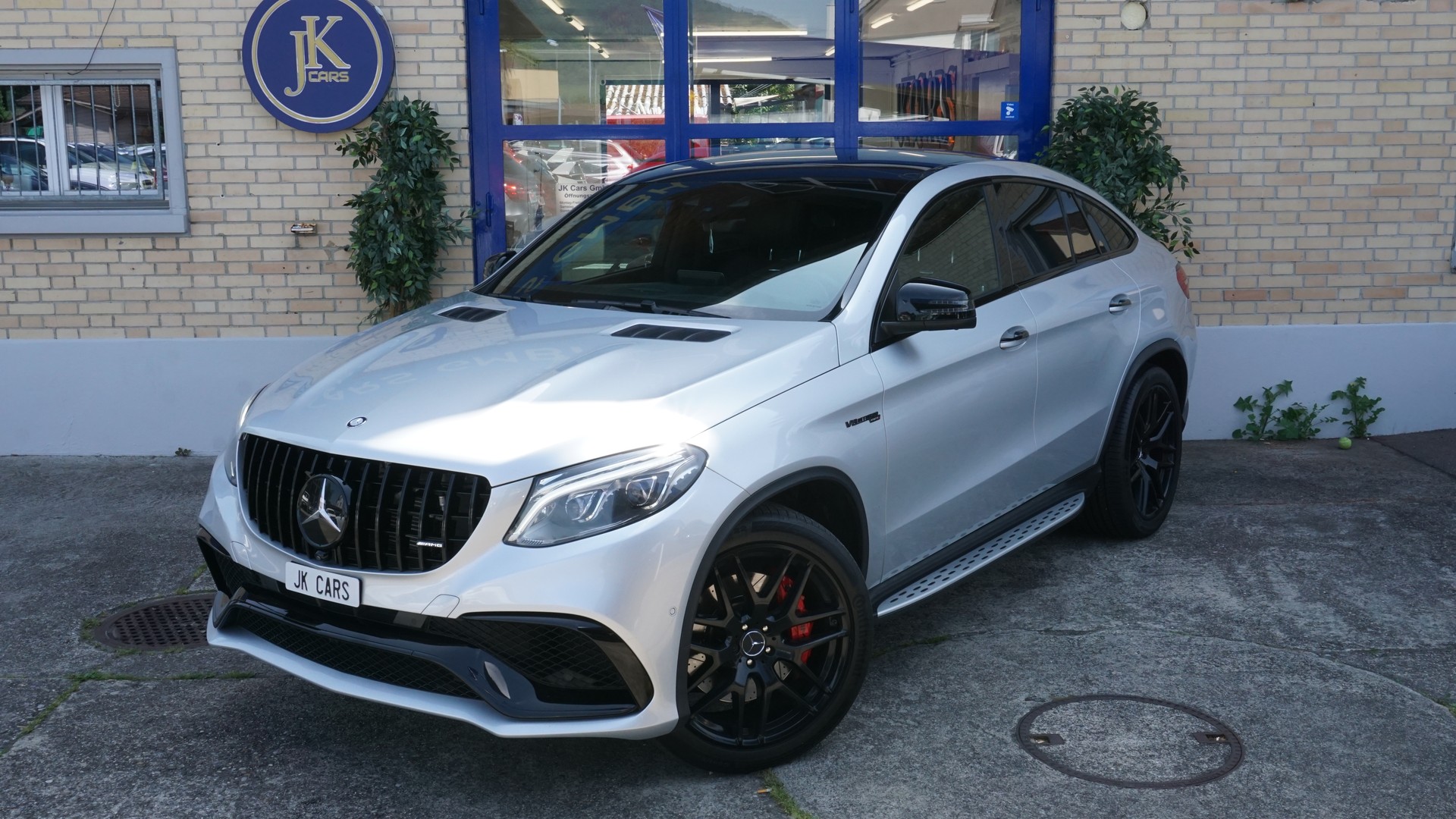 MERCEDES-BENZ GLE 63 V8 S AMG Coupé-image-3