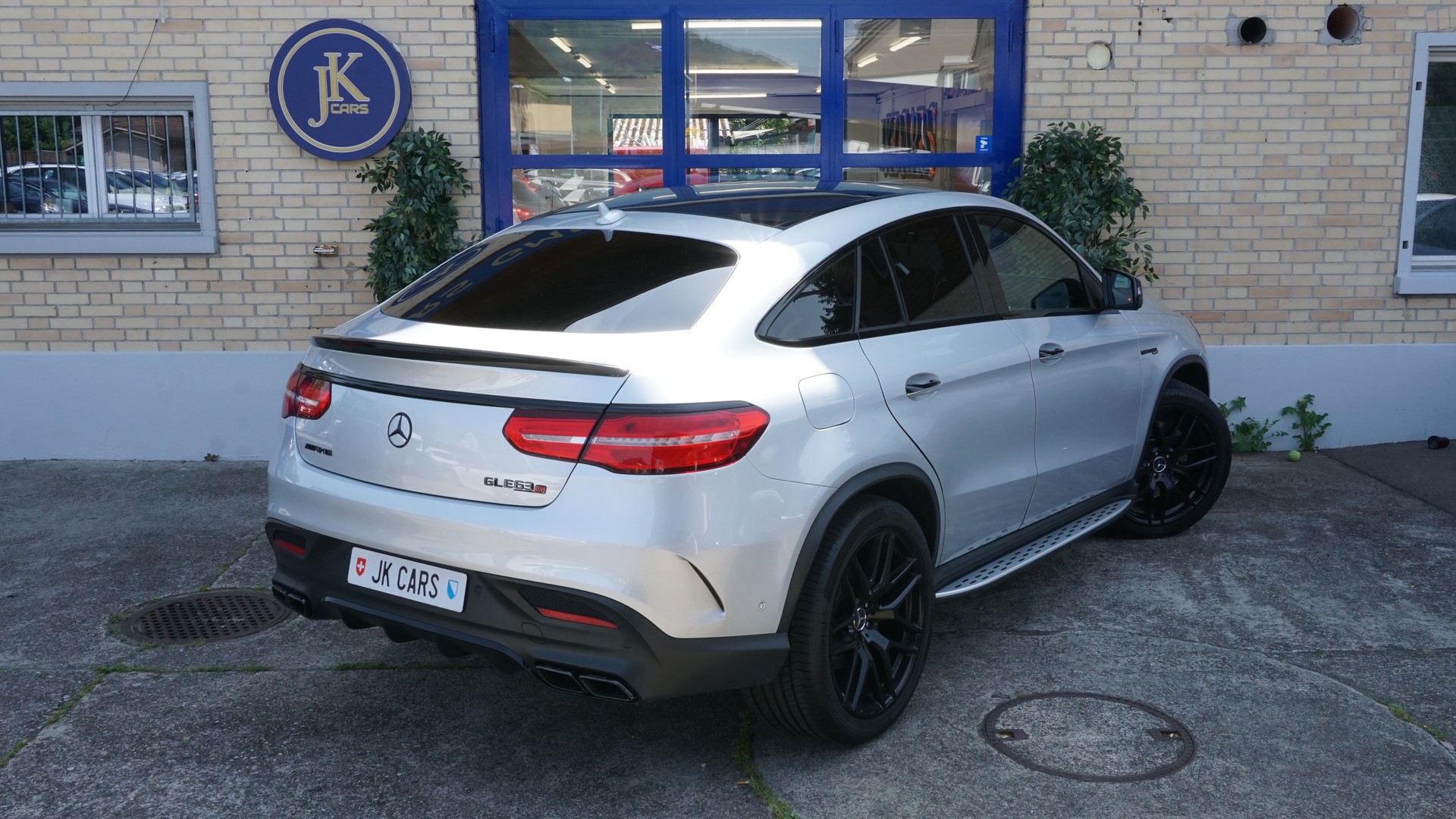 MERCEDES-BENZ GLE 63 V8 S AMG Coupé-image-8
