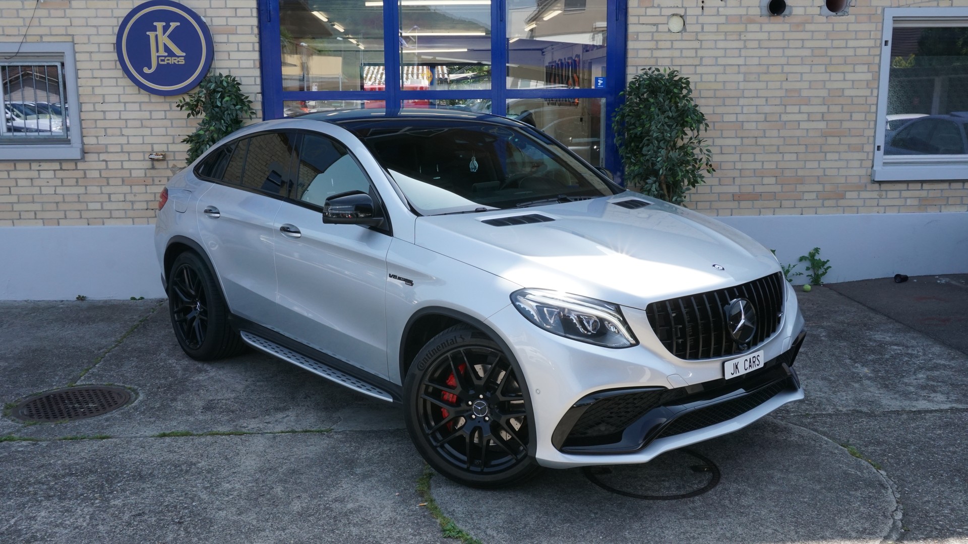 MERCEDES-BENZ GLE 63 V8 S AMG Coupé-image-2