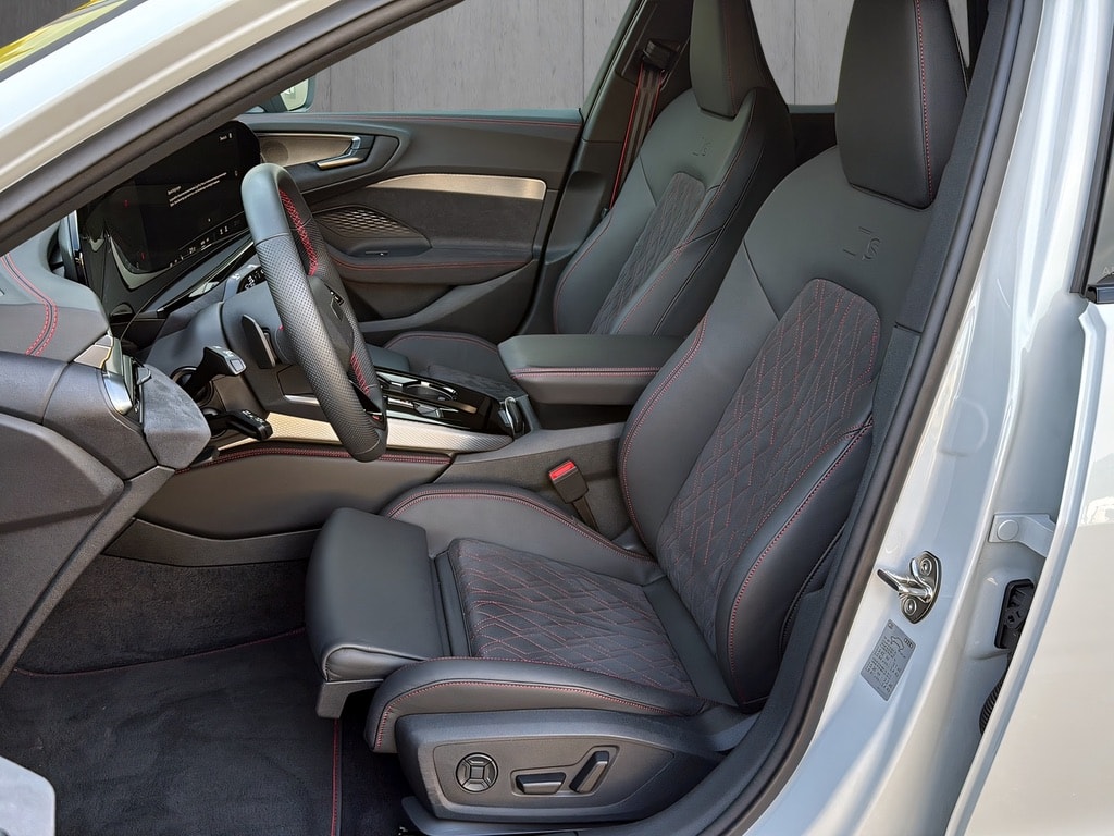 AUDI A5 Avant e-hybrid quattro 270 kW S tronic*Optikpaket-schwarz, AHK, Head-up, (5-Jahre Garantie)-image-8