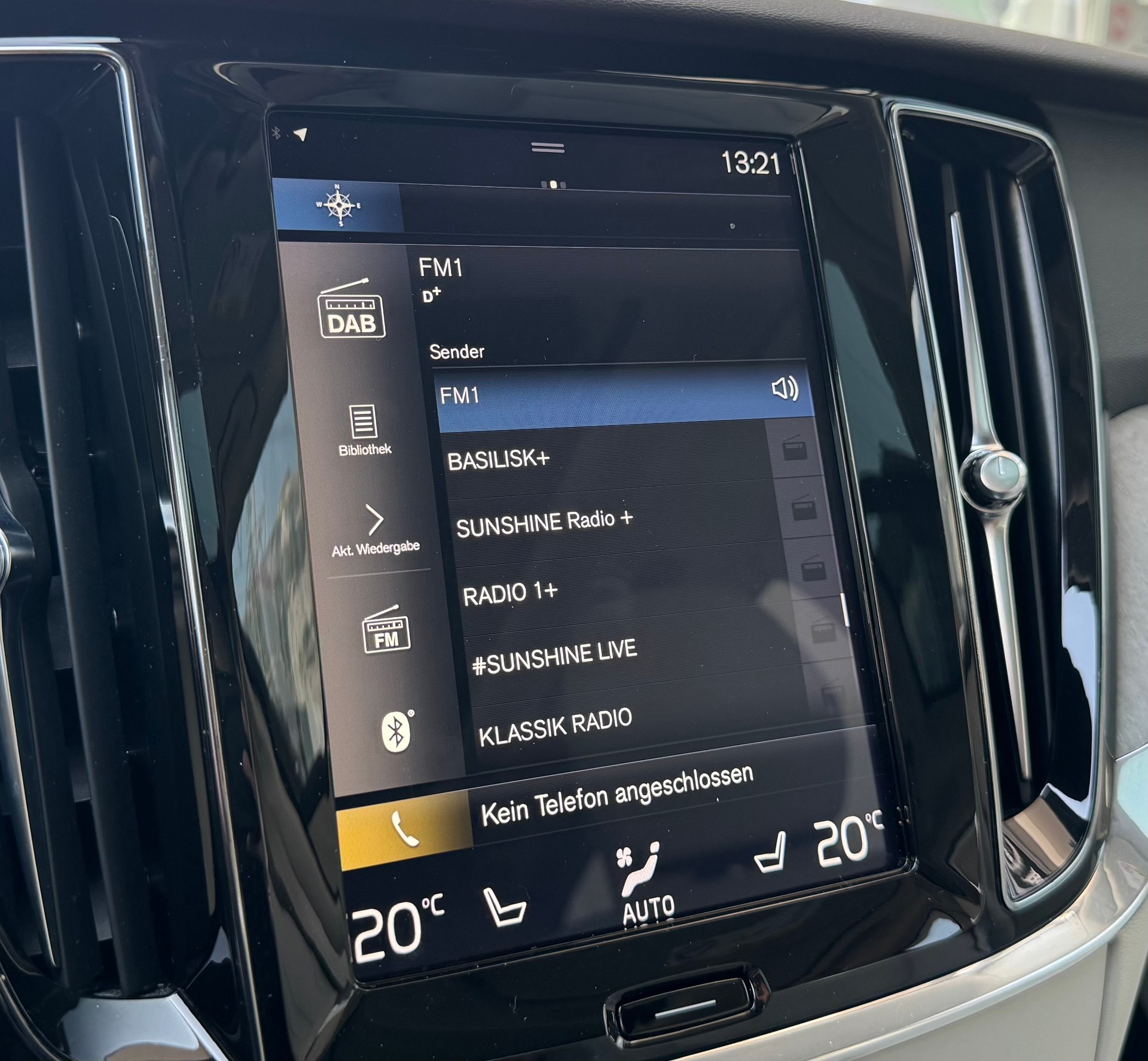 VOLVO V60 T8 eAWD Twin Engine Inscription Geartronic-image-20