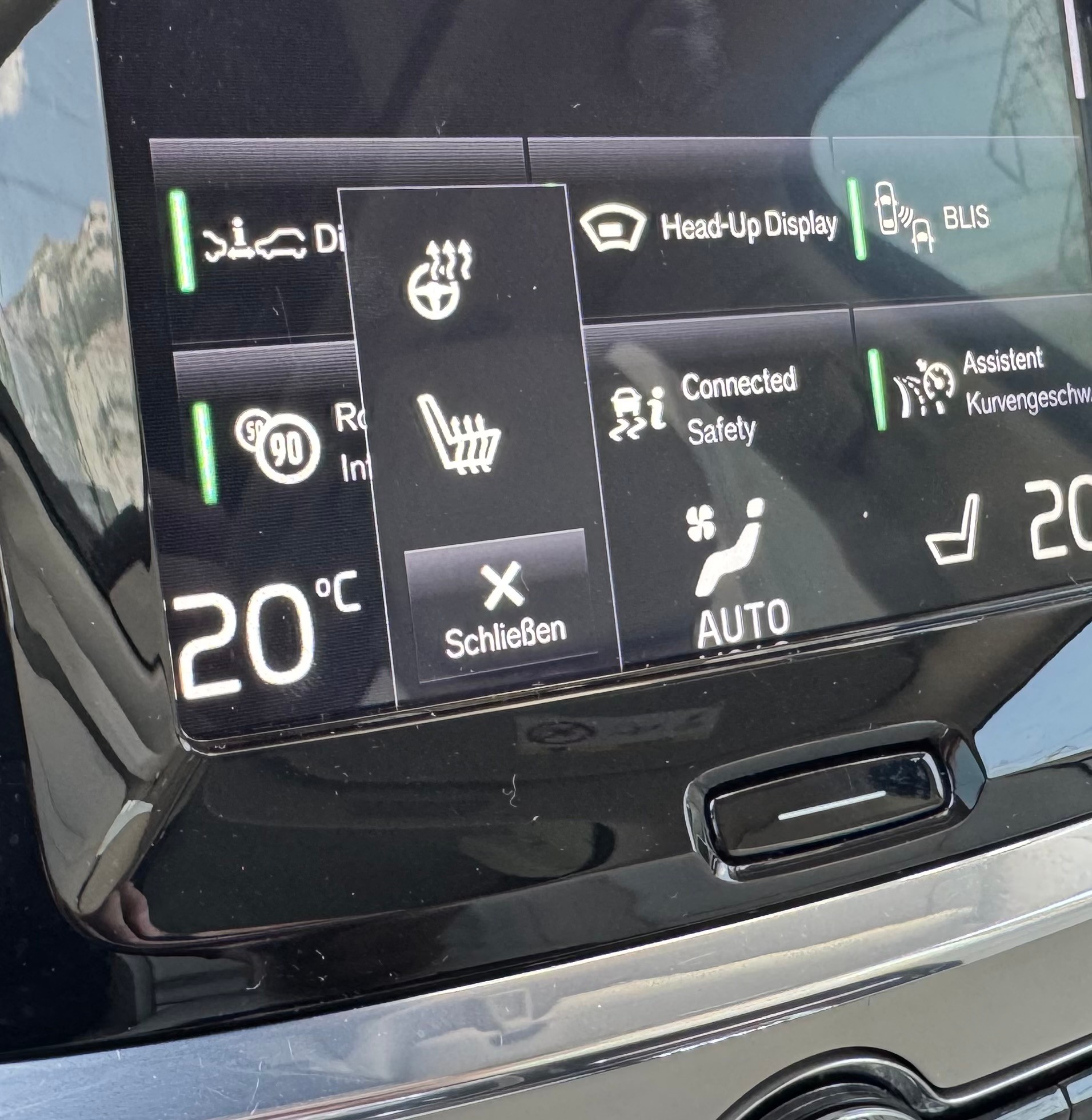 VOLVO V60 T8 eAWD Twin Engine Inscription Geartronic-image-22