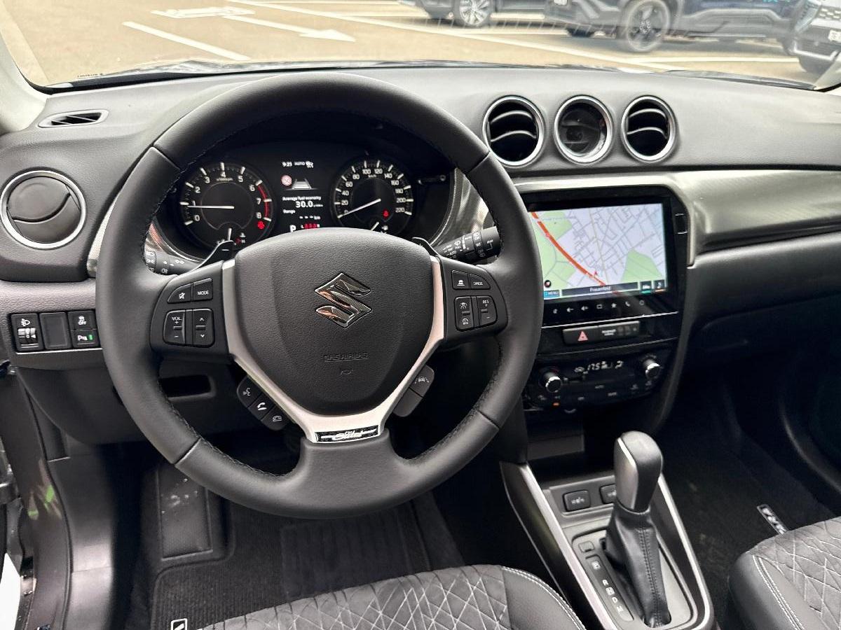 SUZUKI Vitara 1.4 T Piz Sulai Top Hybrid 4x4-image-13