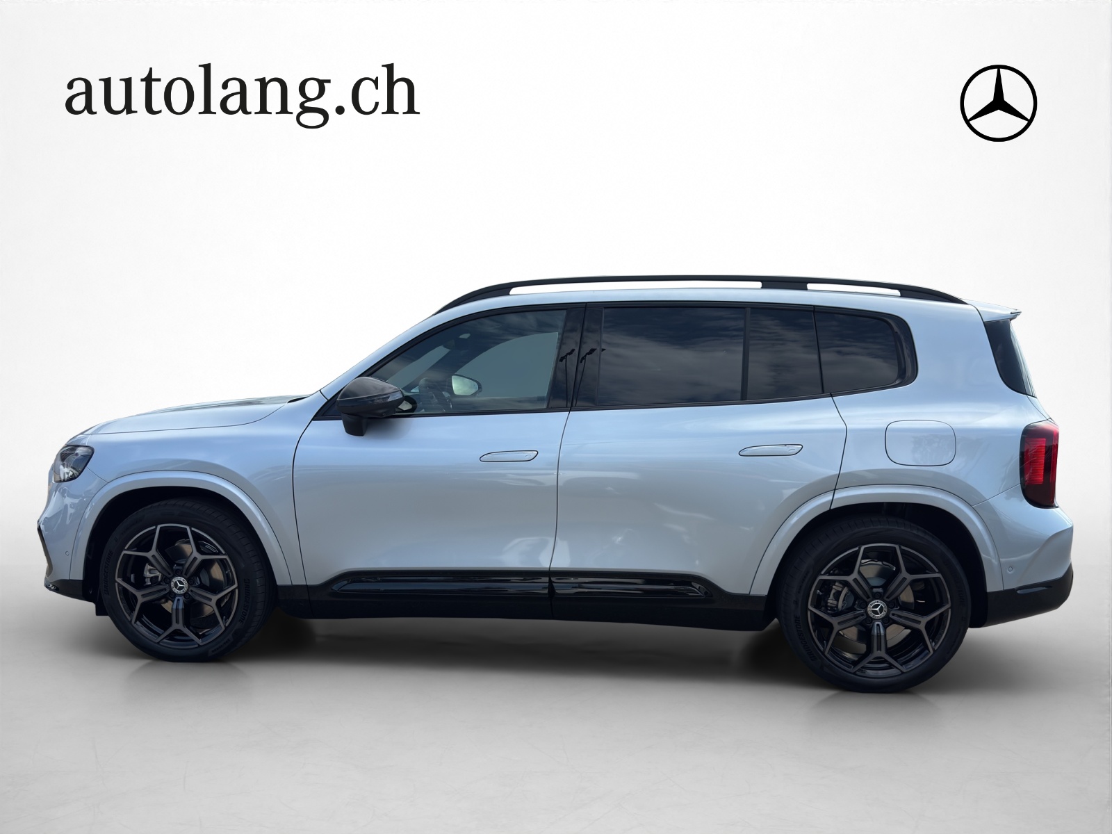 MERCEDES-BENZ GLB 220 AMG Line+ 4Matic-image-2