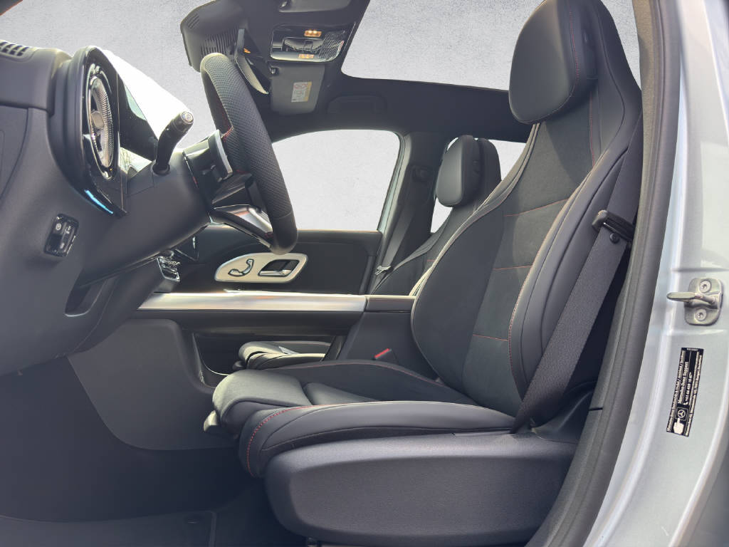 MERCEDES-BENZ GLB 220 AMG Line+ 4Matic-image-9