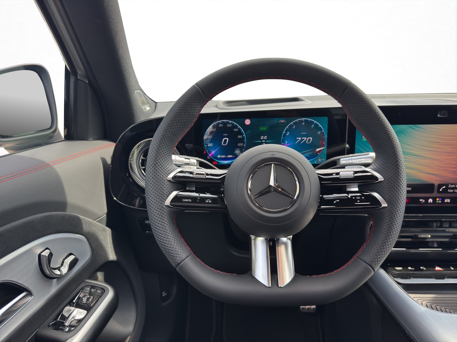 MERCEDES-BENZ GLB 220 AMG Line+ 4Matic-image-12