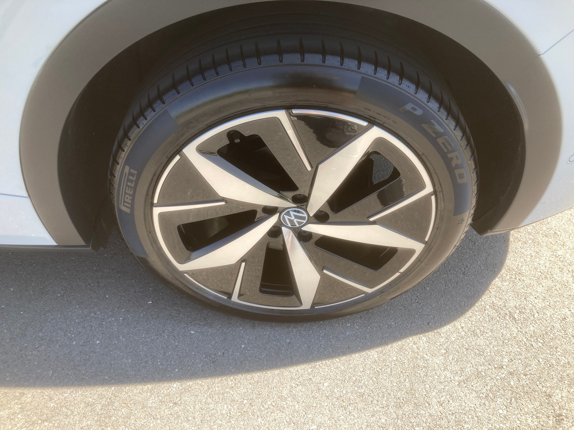 VW ID.4 GTX 77 kWh 4Motion-image-6