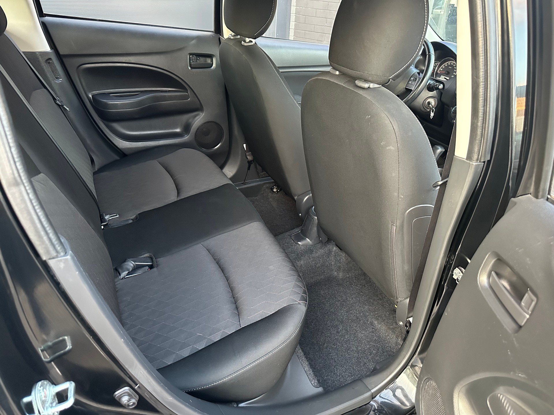 MITSUBISHI Space Star 1.2 CVT Intense-image-11
