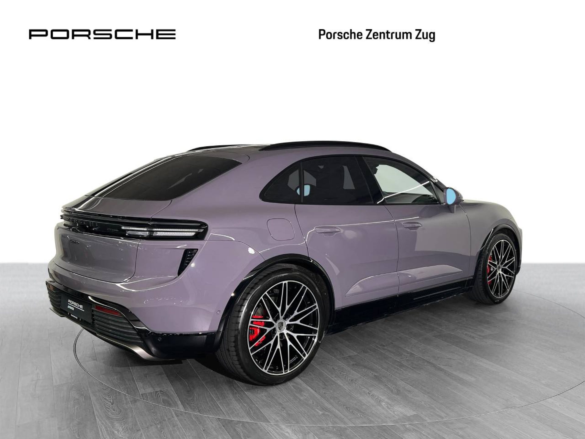 PORSCHE Macan Turbo-image-8