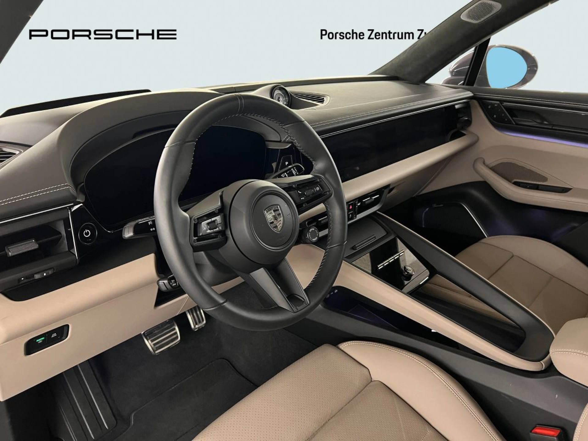 PORSCHE Macan Turbo-image-3
