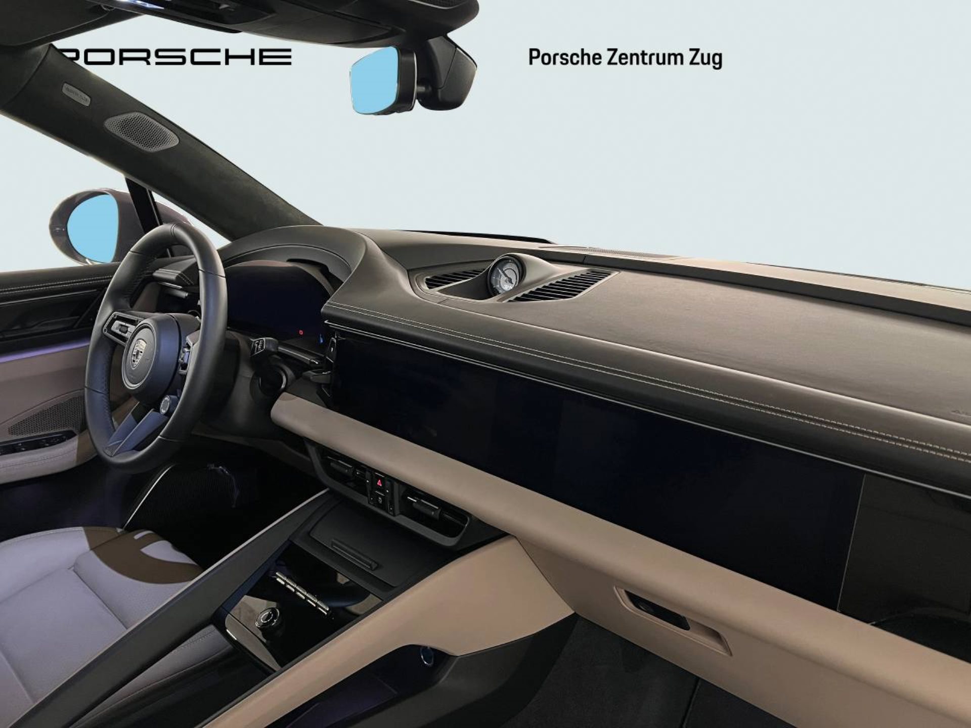 PORSCHE Macan Turbo-image-19