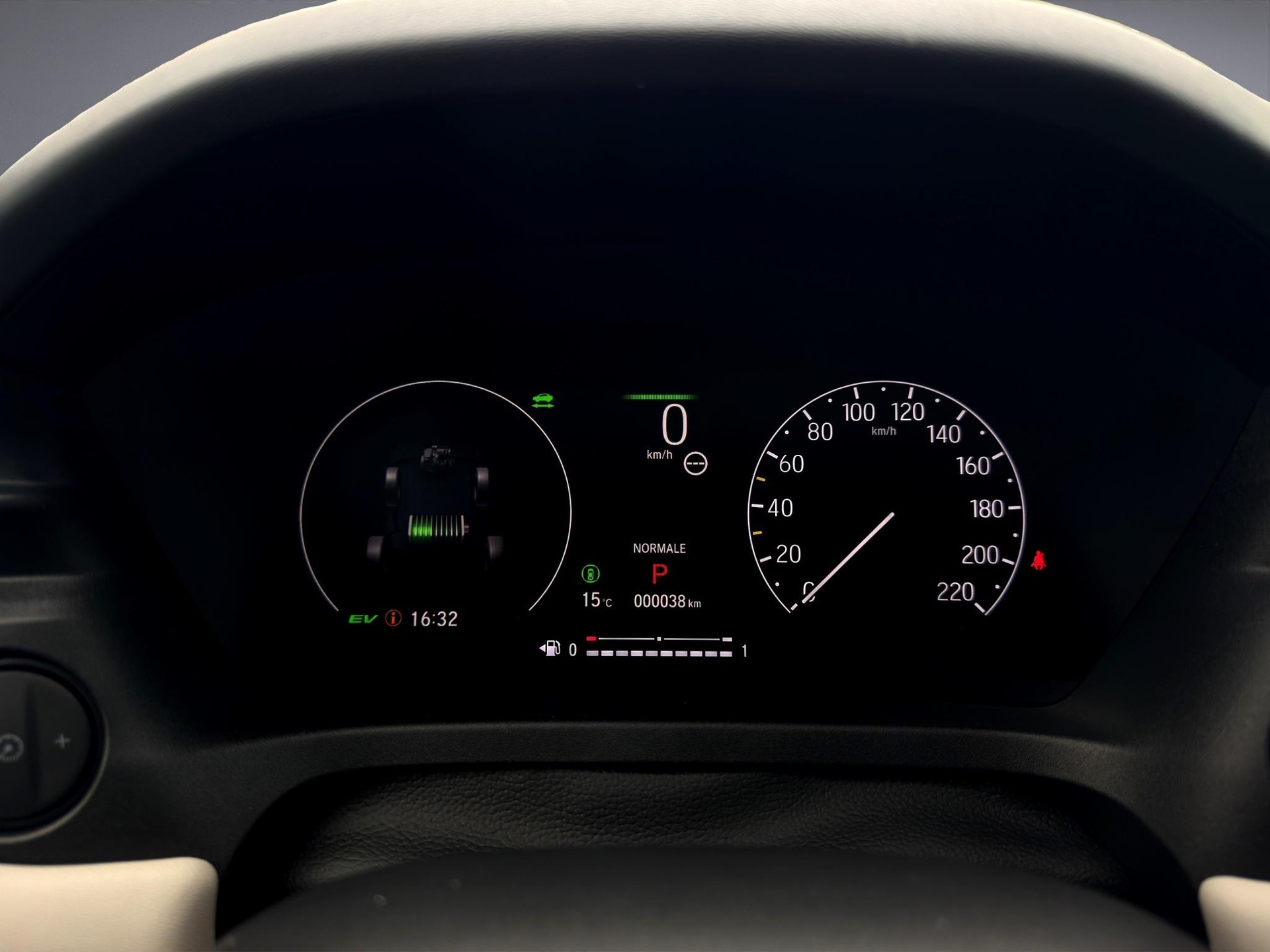 HONDA HR-V 1.5 i-MMD Advance Style Plus-image-10