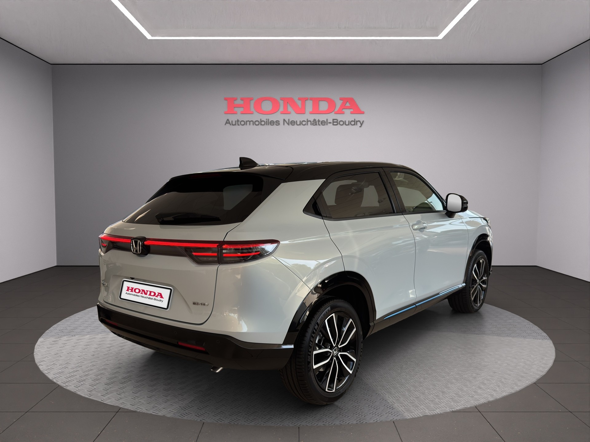 HONDA HR-V 1.5 i-MMD Advance Style Plus-image-8