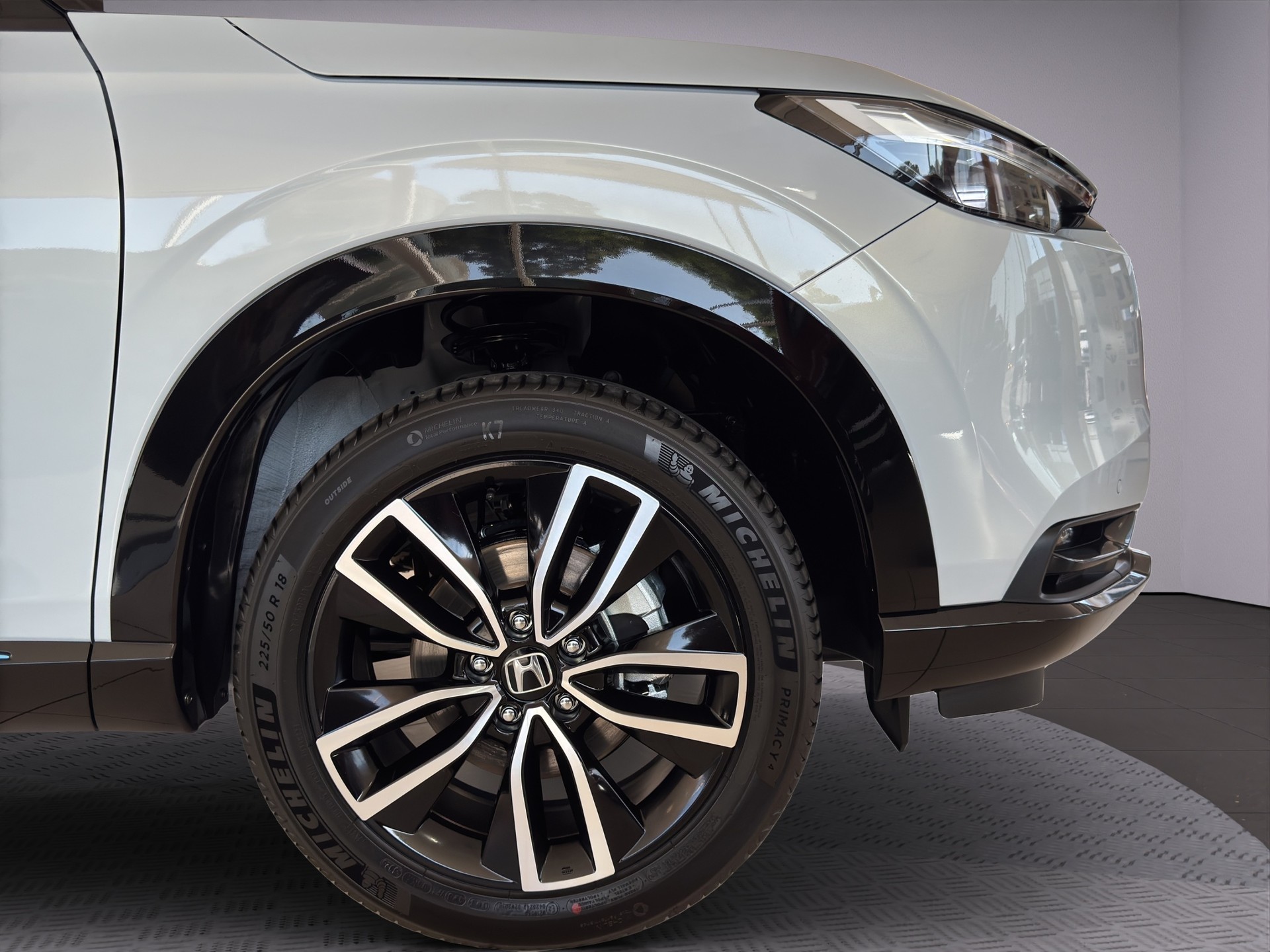 HONDA HR-V 1.5 i-MMD Advance Style Plus-image-26