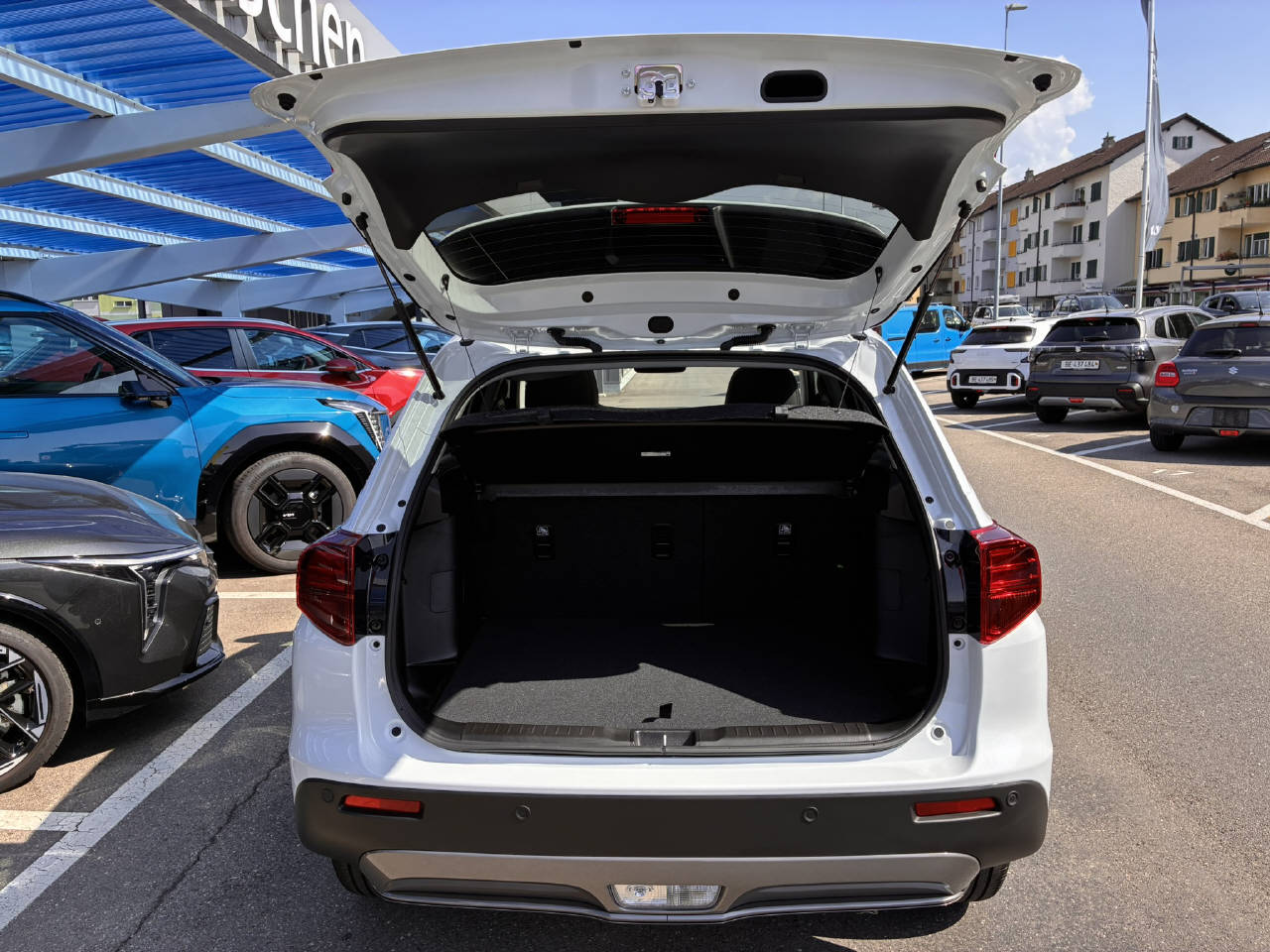 SUZUKI Vitara 1.4 T Piz Sulai Top Hybrid 4x4-image-8