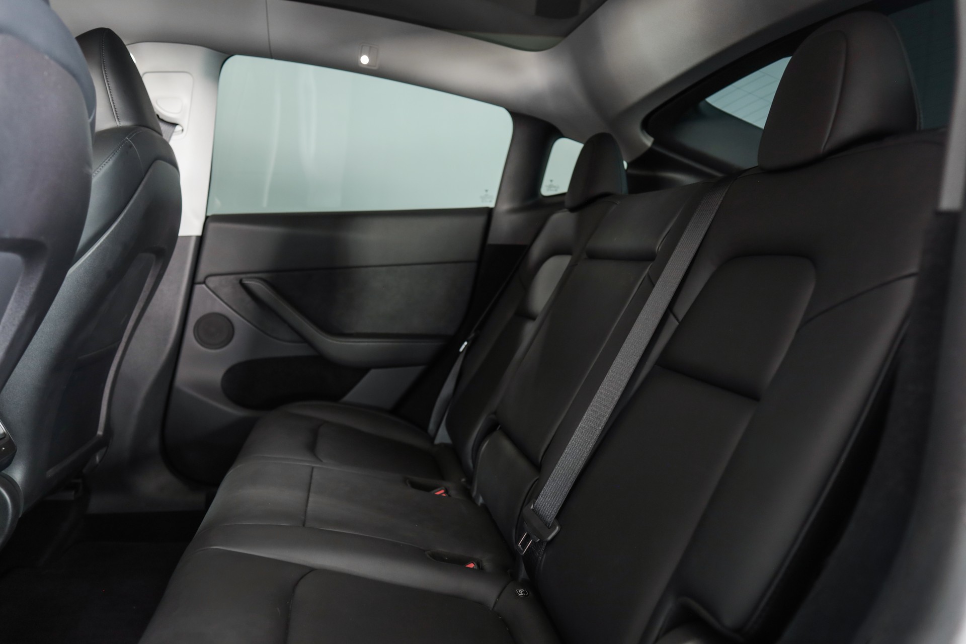 TESLA Model Y Performance-image-12