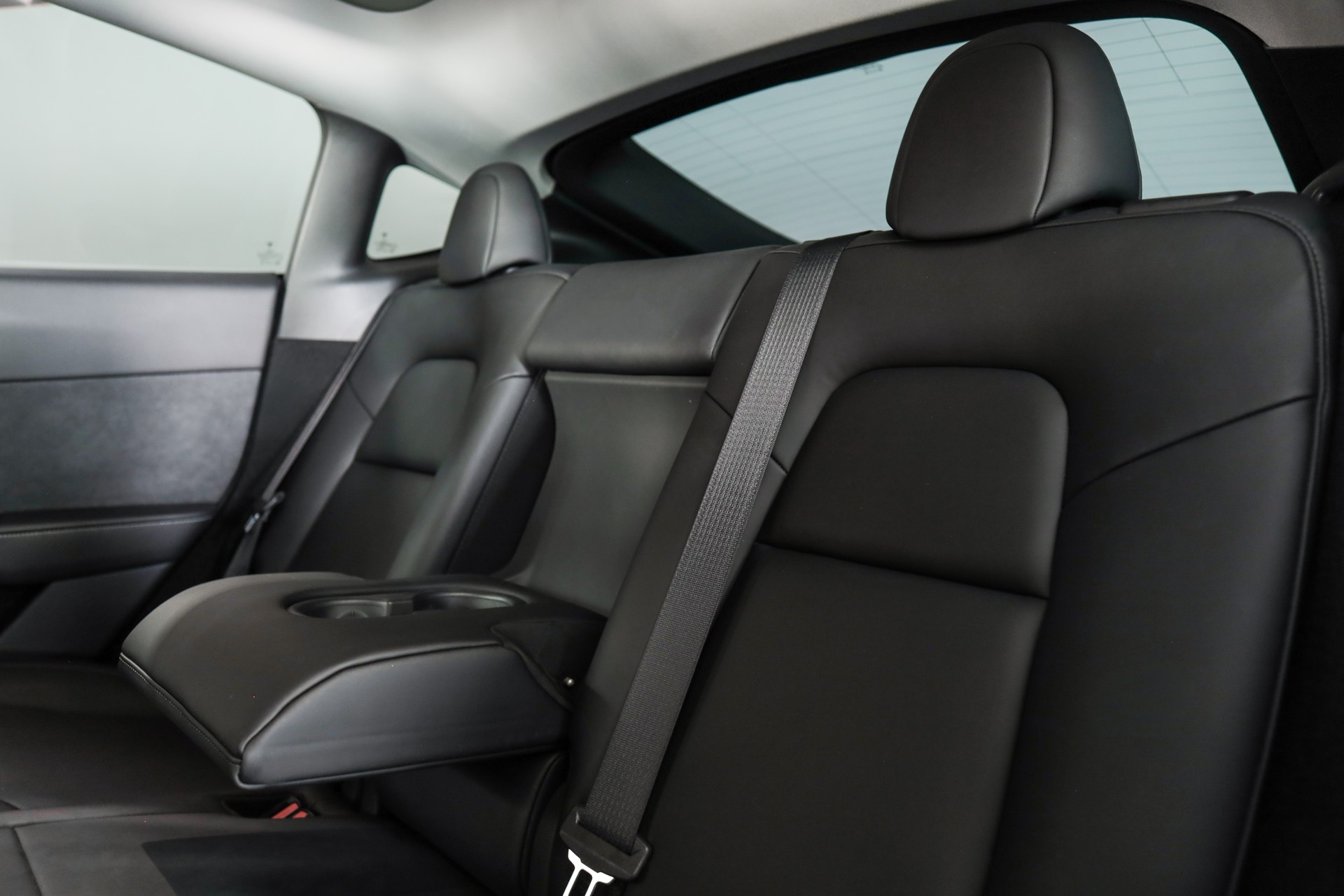 TESLA Model Y Performance-image-13