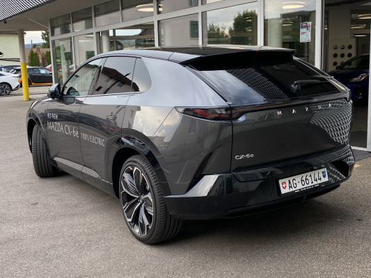 MAZDA CX-6e 68,8 kWh Takumi-image-1