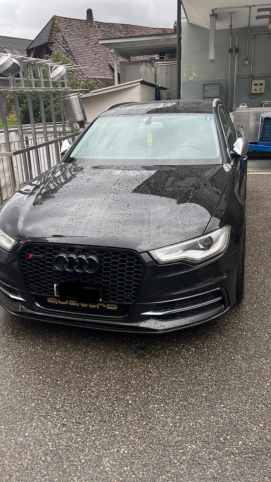 AUDI 4.0 V8 TFSI quattro S-Tronic-image-0