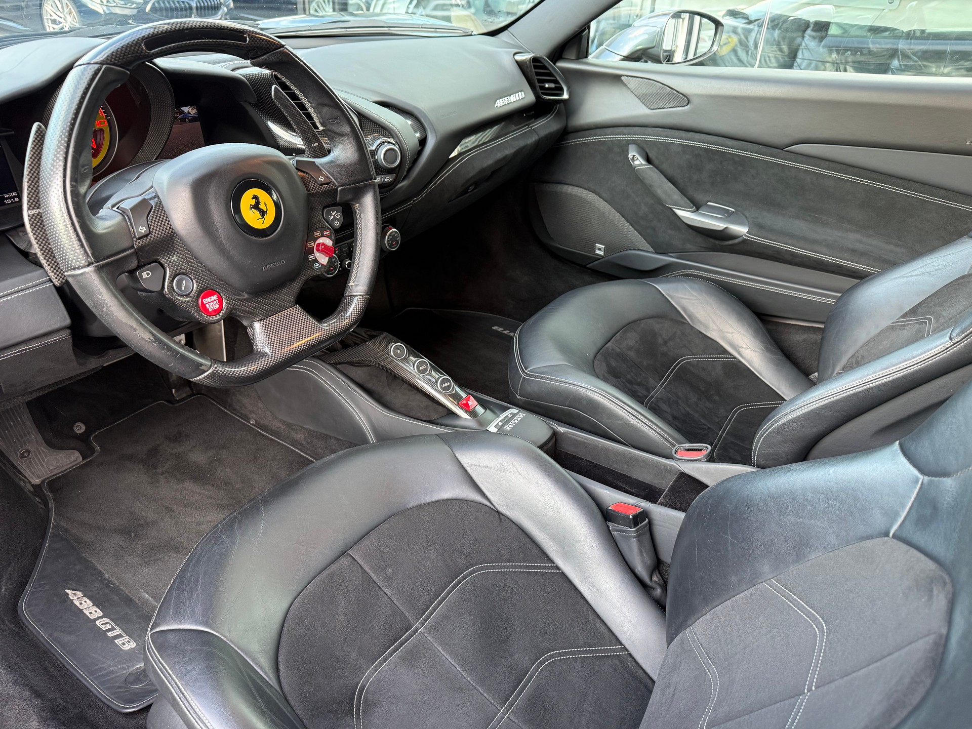 FERRARI 488 GTB 3.9 V8-image-8