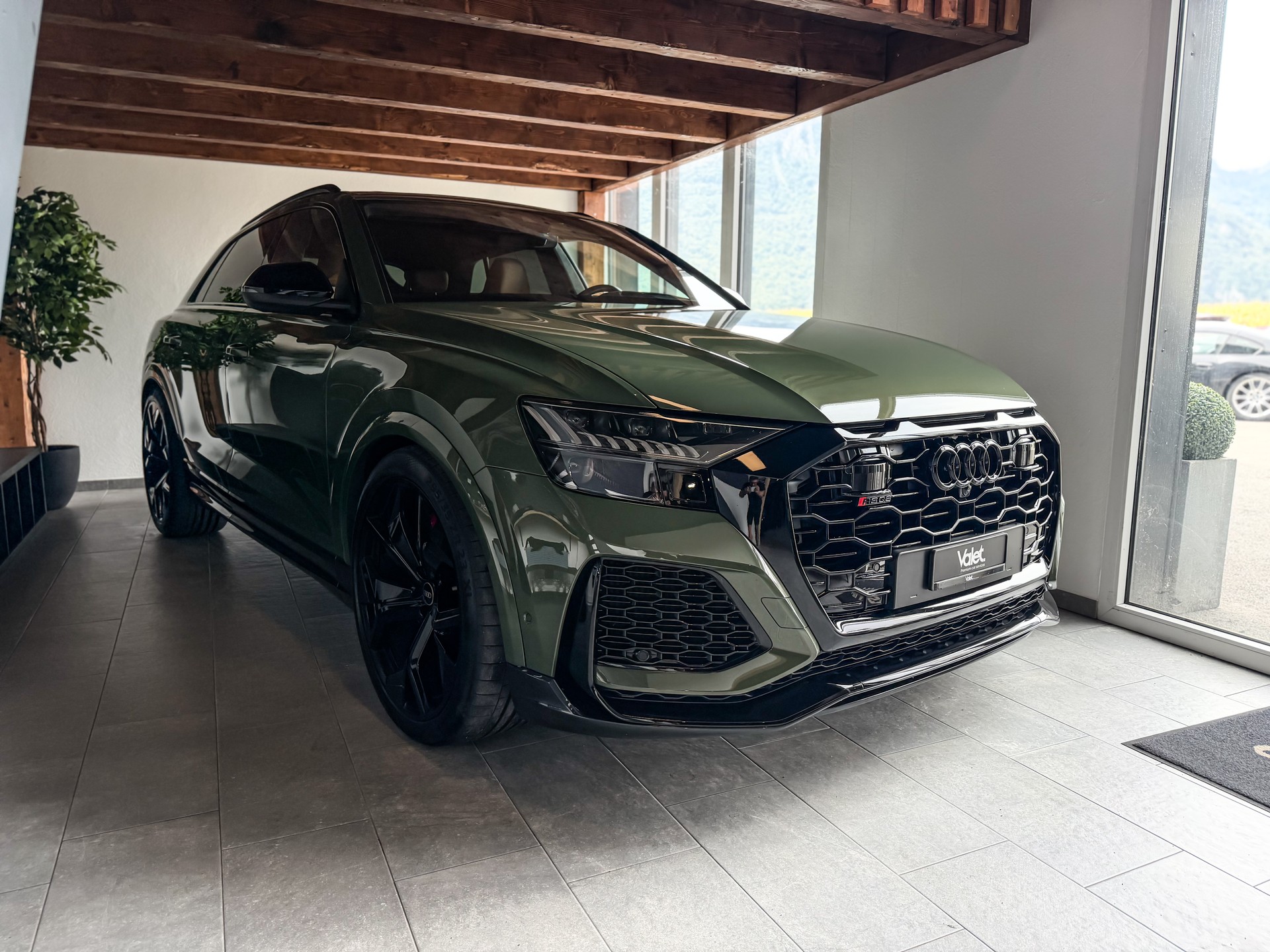 AUDI RSQ8 quattro tiptronic* Audi Exclusive*-image-1