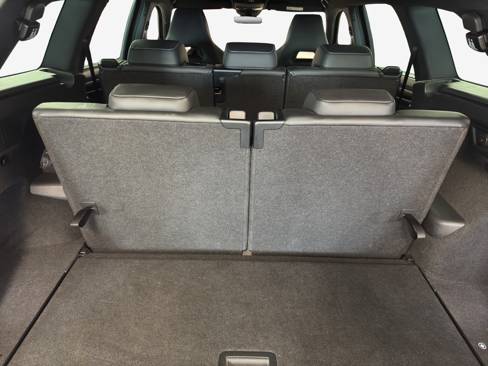 SKODA Kodiaq 2.0 TDI CR SportLine 4x4 DSG-image-12