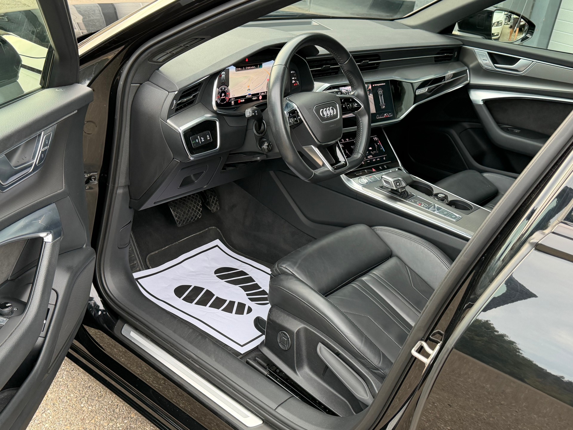 AUDI 45 TDI Sport quattro S-tronic 3.0 TDI 231 PS-image-6