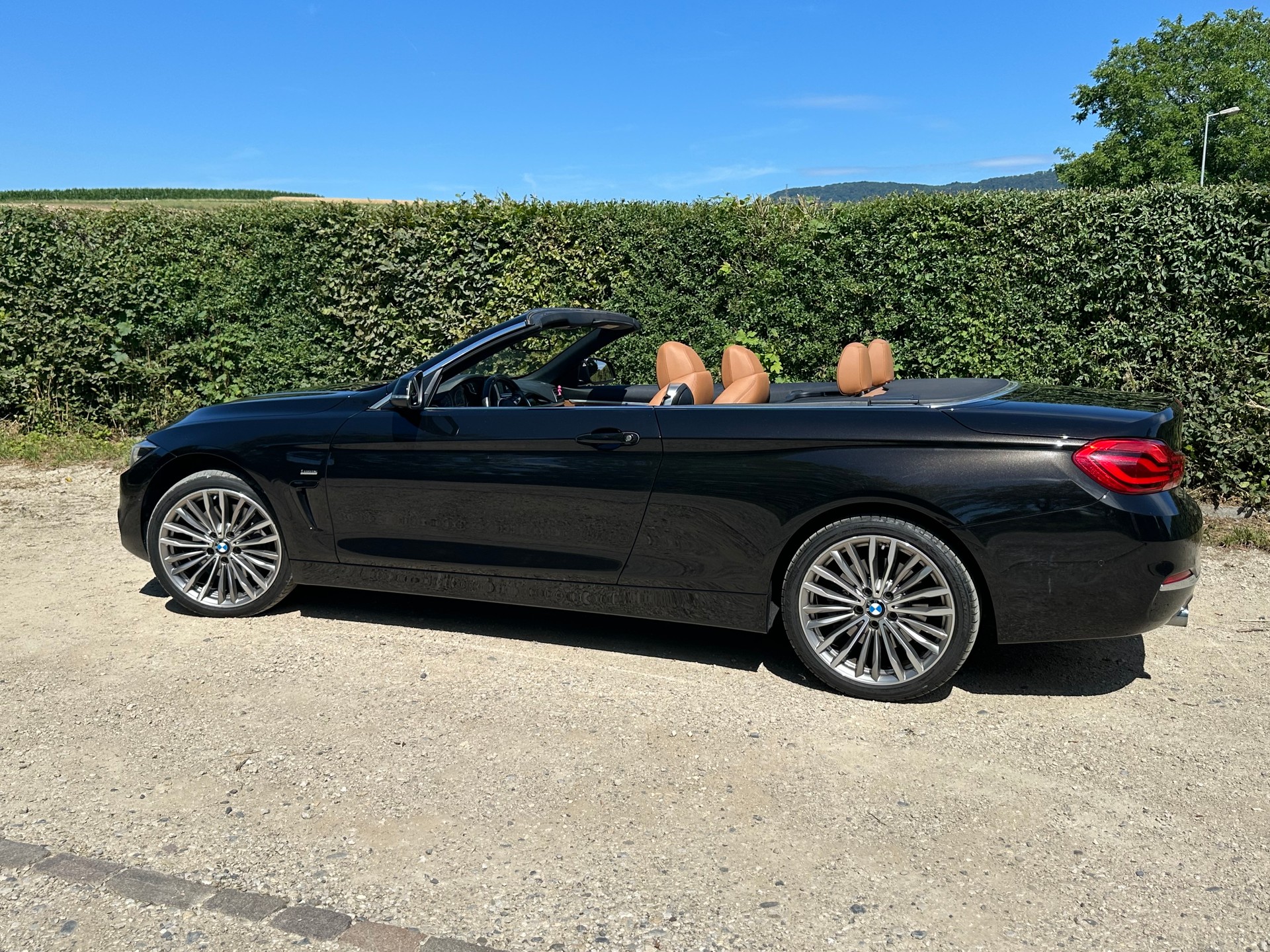 BMW 440i xDrive-image-1