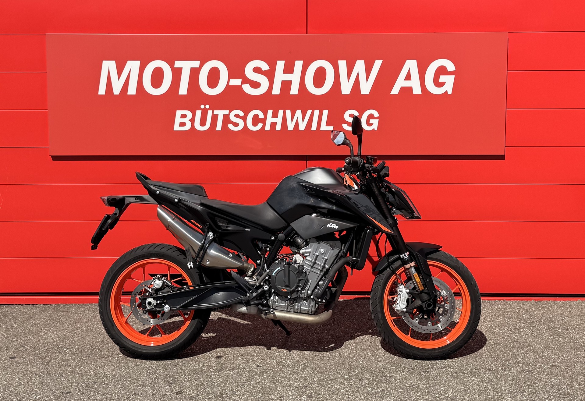 KTM 890 Duke L