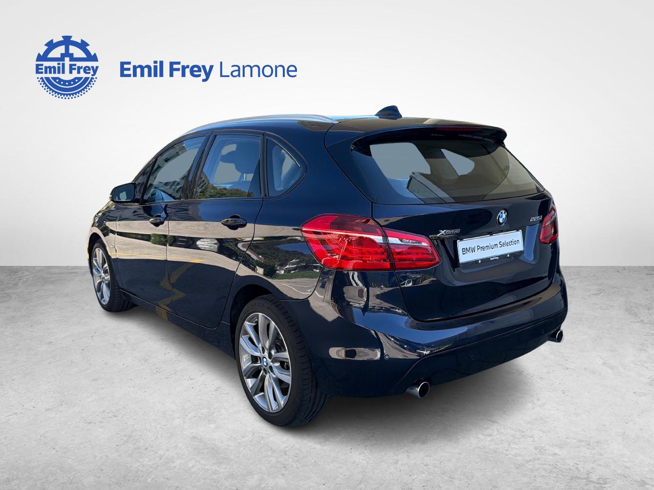 BMW 225i xDrive SAG Active Tourer-image-3