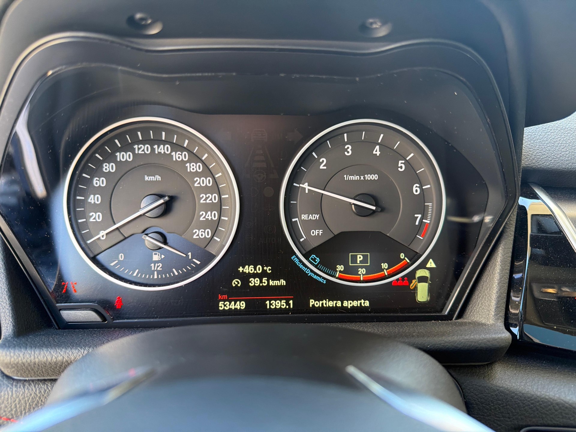 BMW 225i xDrive SAG Active Tourer-image-13