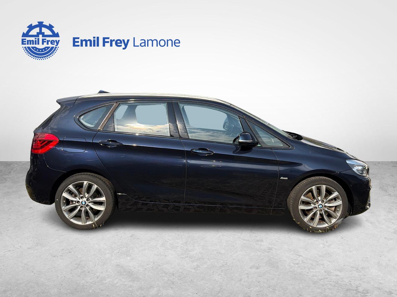 BMW 225i xDrive SAG Active Tourer-image-6