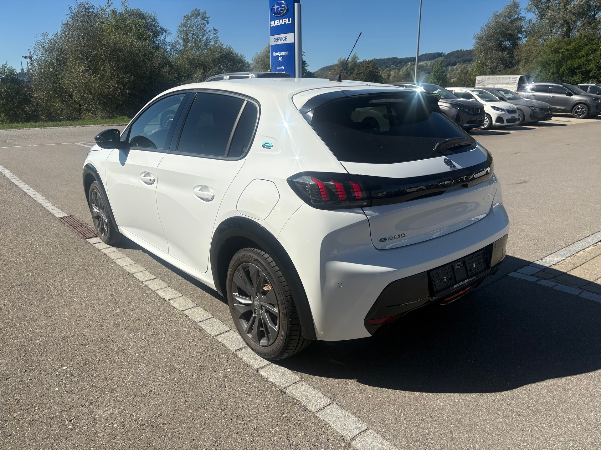 PEUGEOT 208 e-Allure Pack-image-4