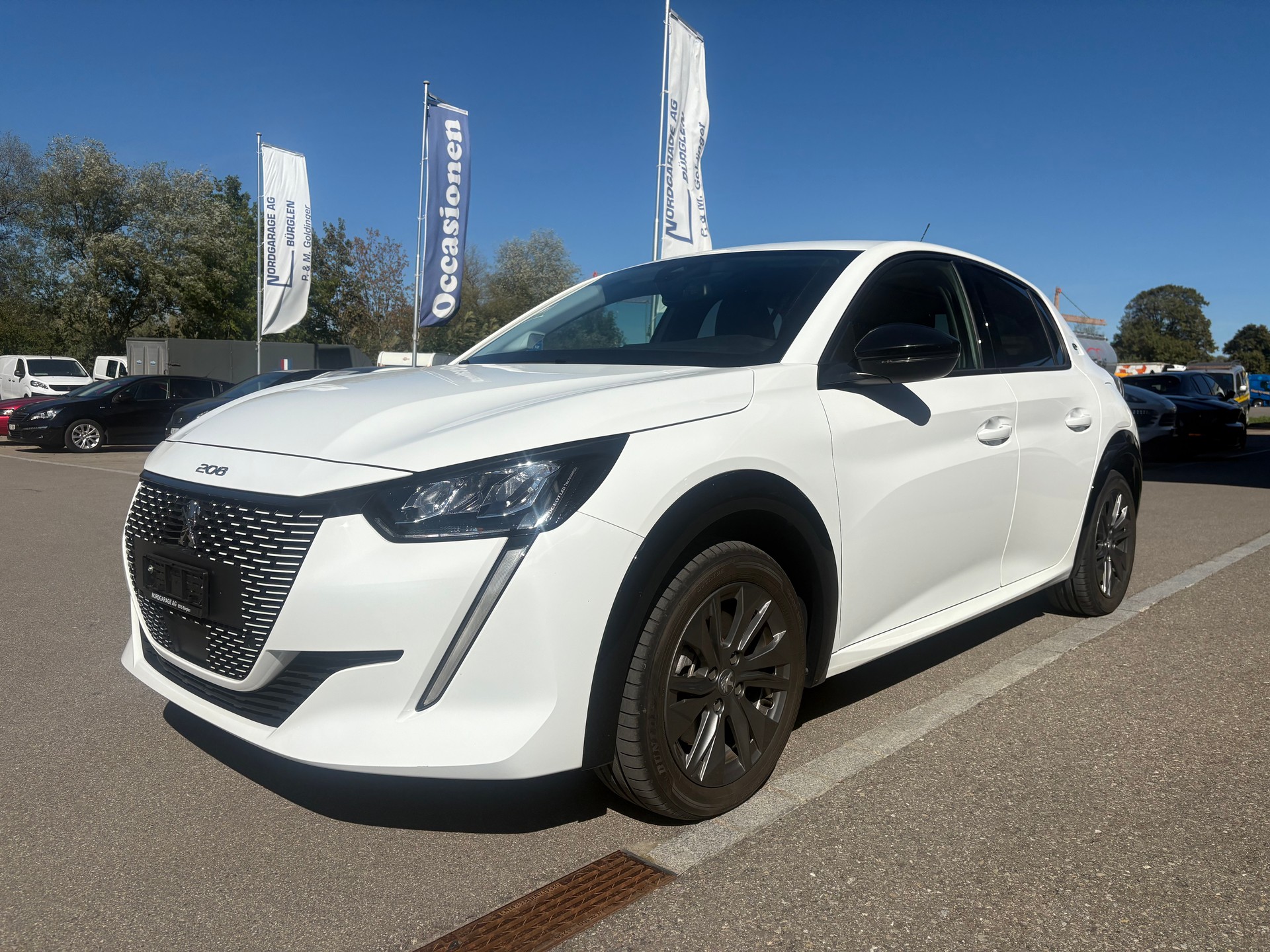 PEUGEOT 208 e-Allure Pack-image-2