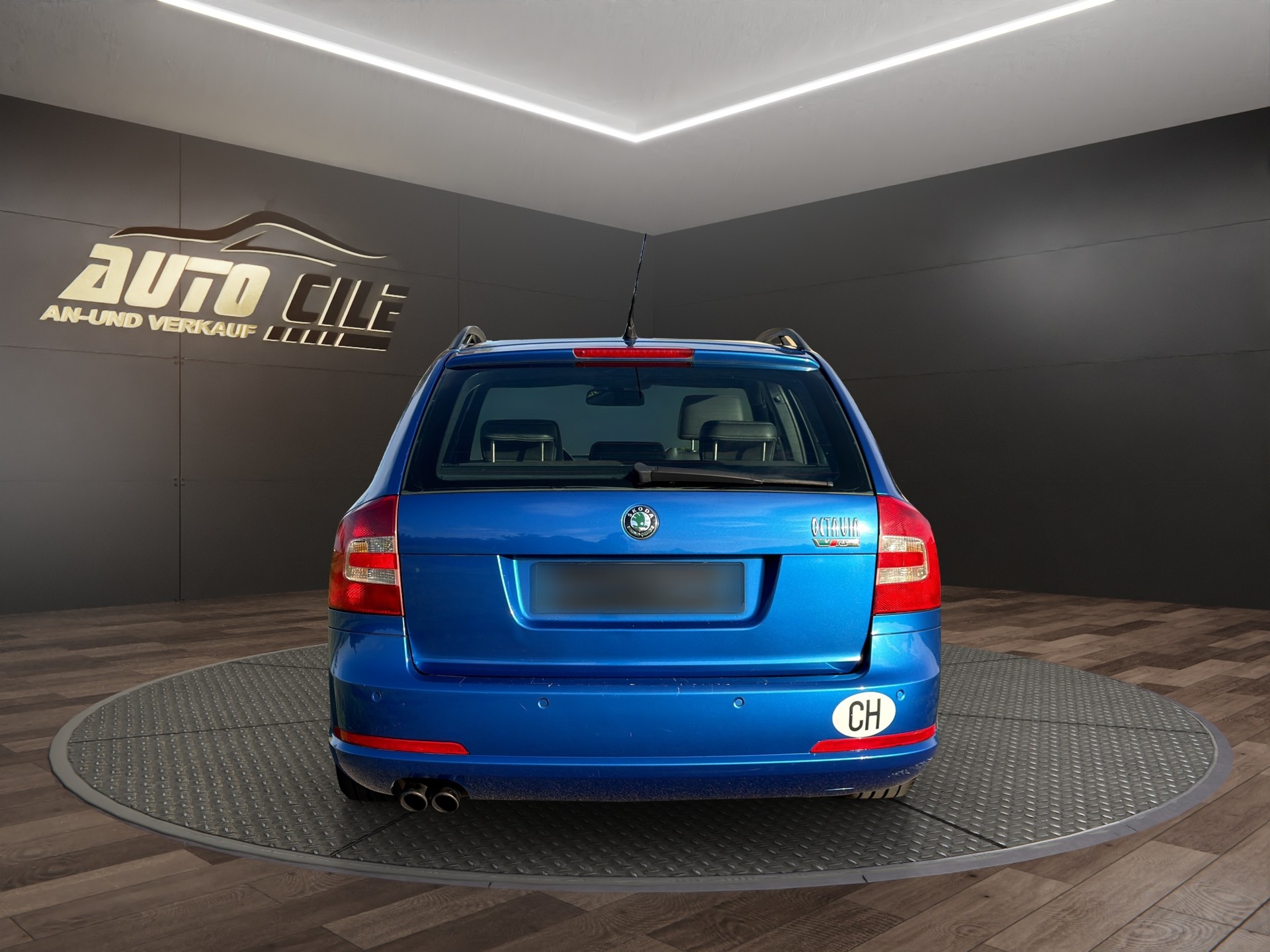 SKODA Octavia 2.0 TFSI RS-image-6